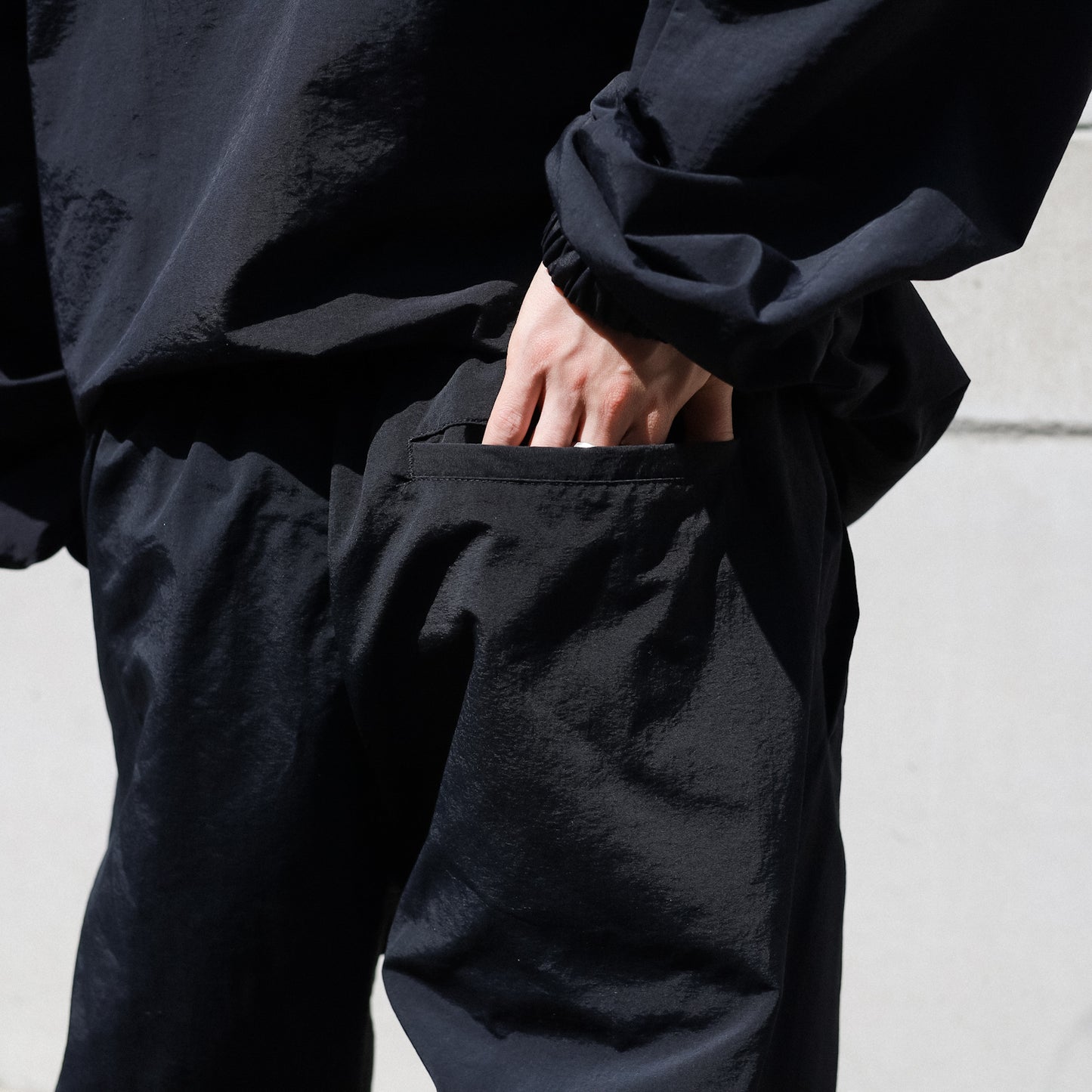 LZBN / HEXAGON & CHECKER NYLON PANT (BLACK)