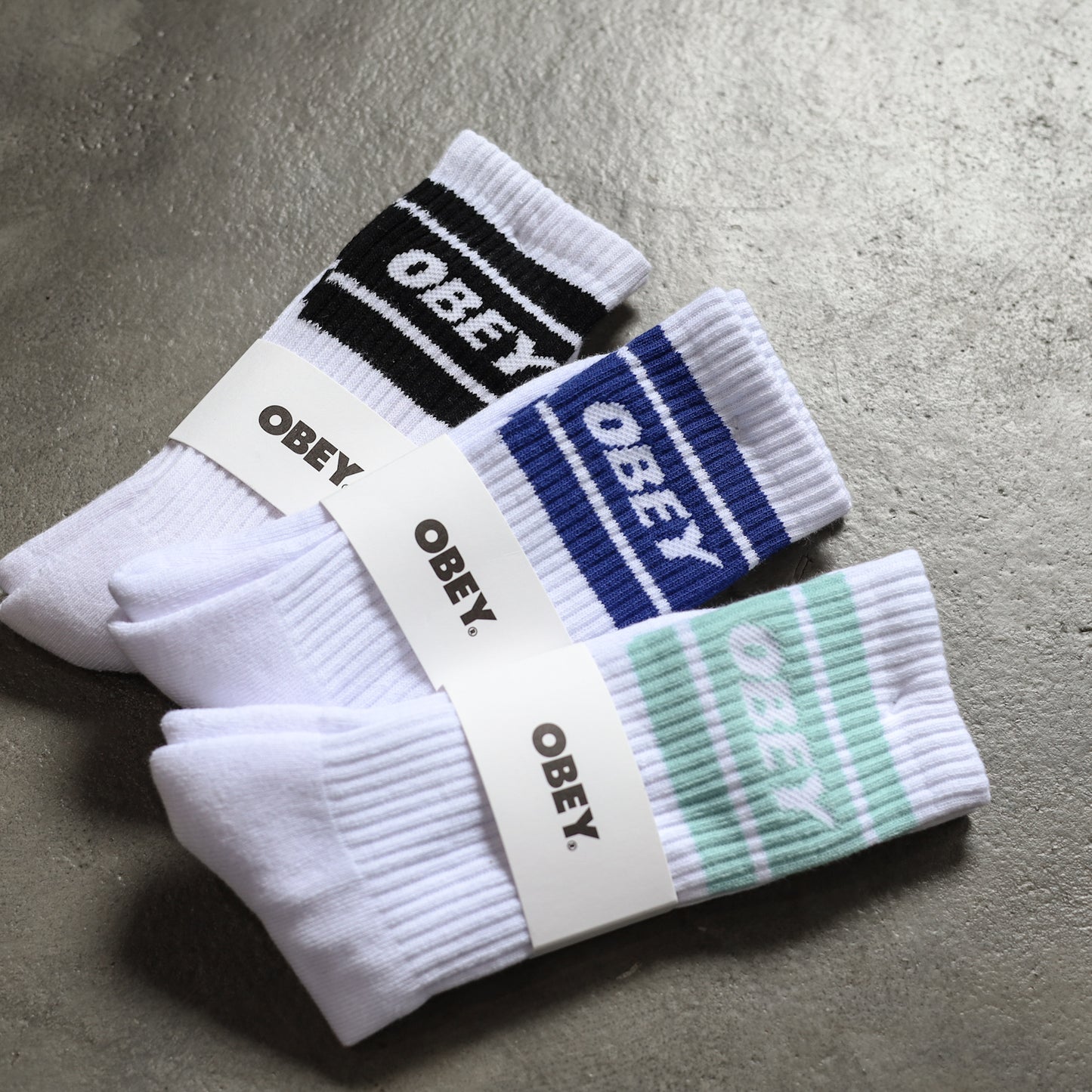 OBEY / COOPER II SOCKS (WHITE/BLACK)