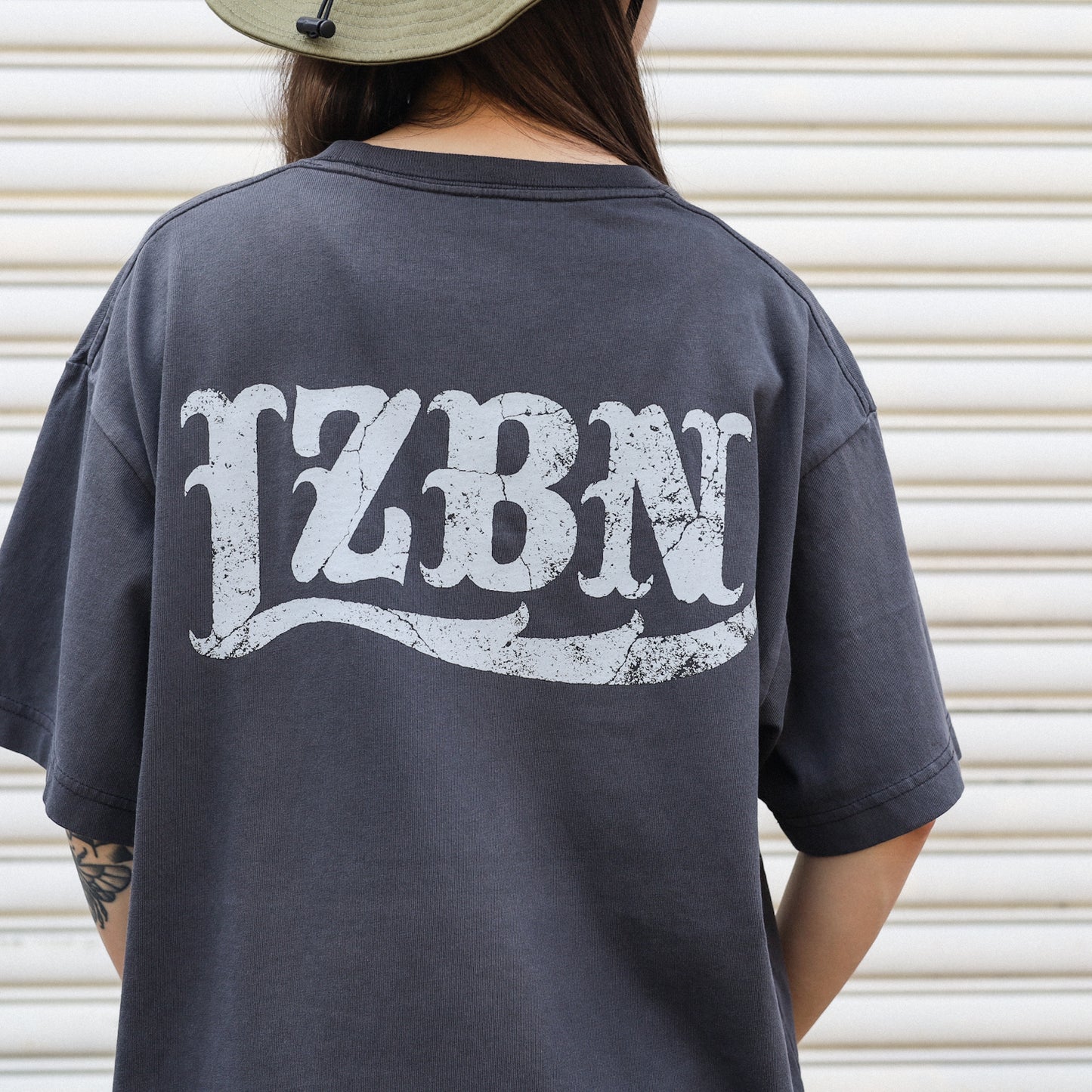 LZBN / STONE LZBN LOGO PIGMENT DYED TEE (BLACK)