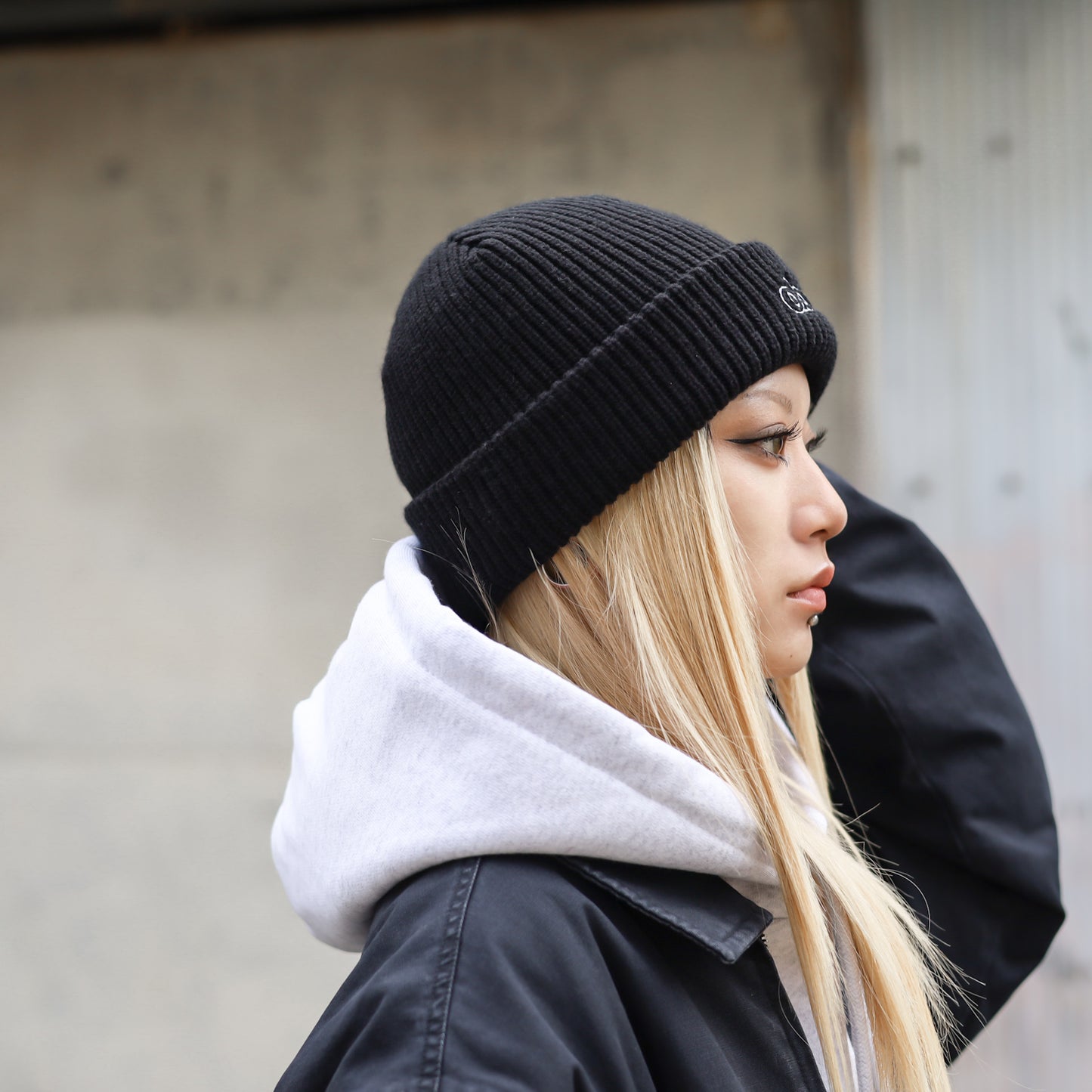 OBEY / THROWBACK BEANIE (BLACK)