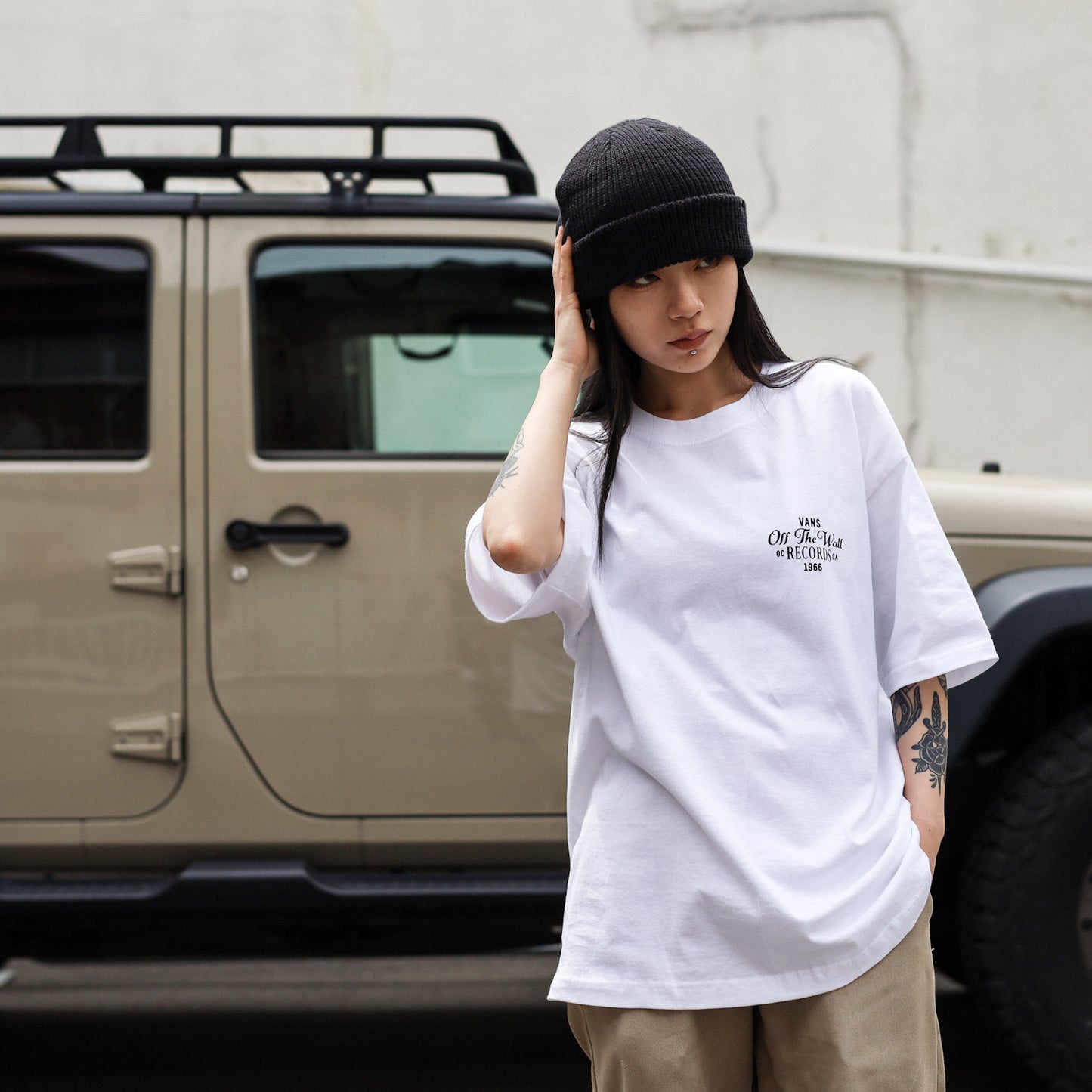 VANS / DEEP CUT S/S TEE (WHITE)