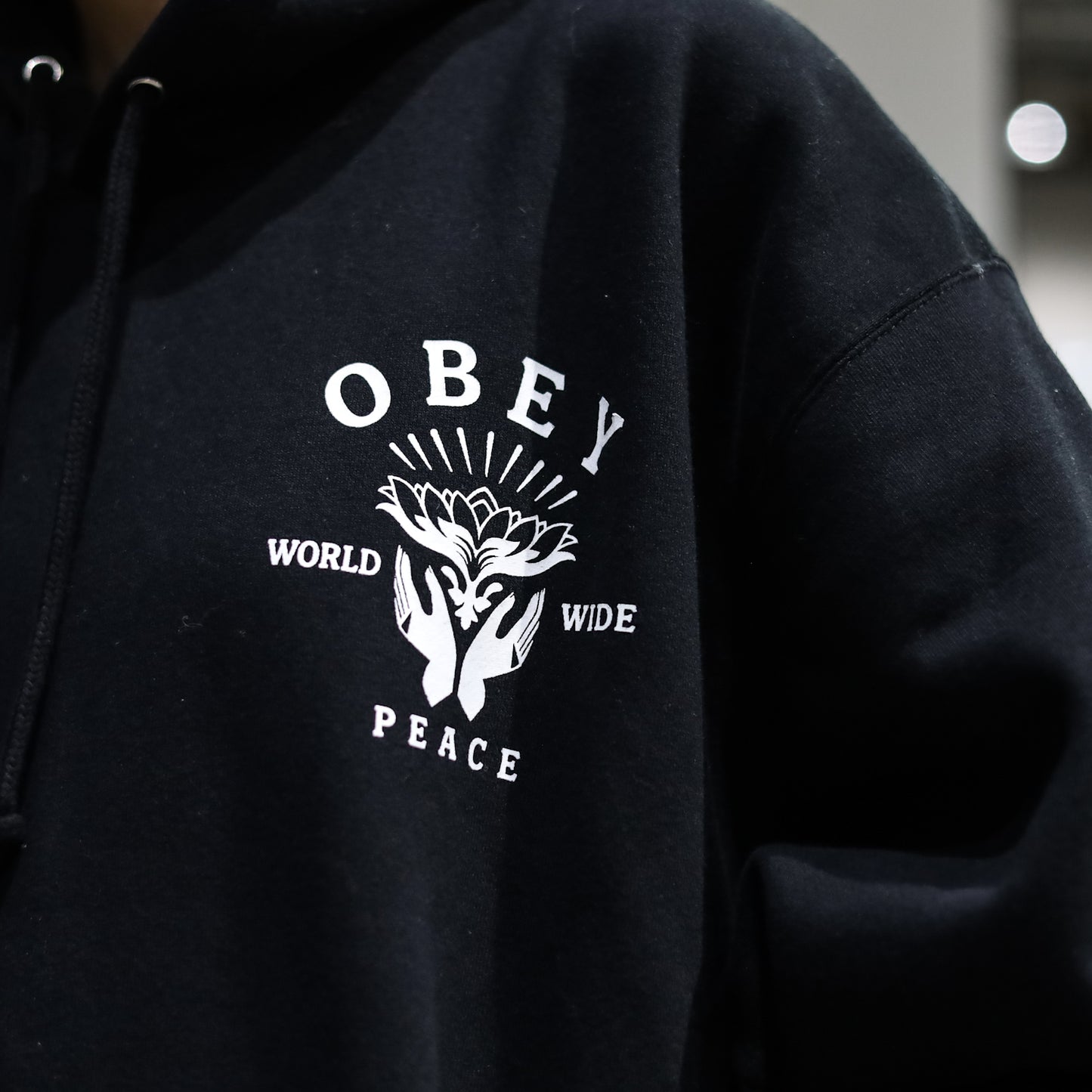 OBEY / OBEY LOTUS WITH HANDS HOODIE (BLACK)