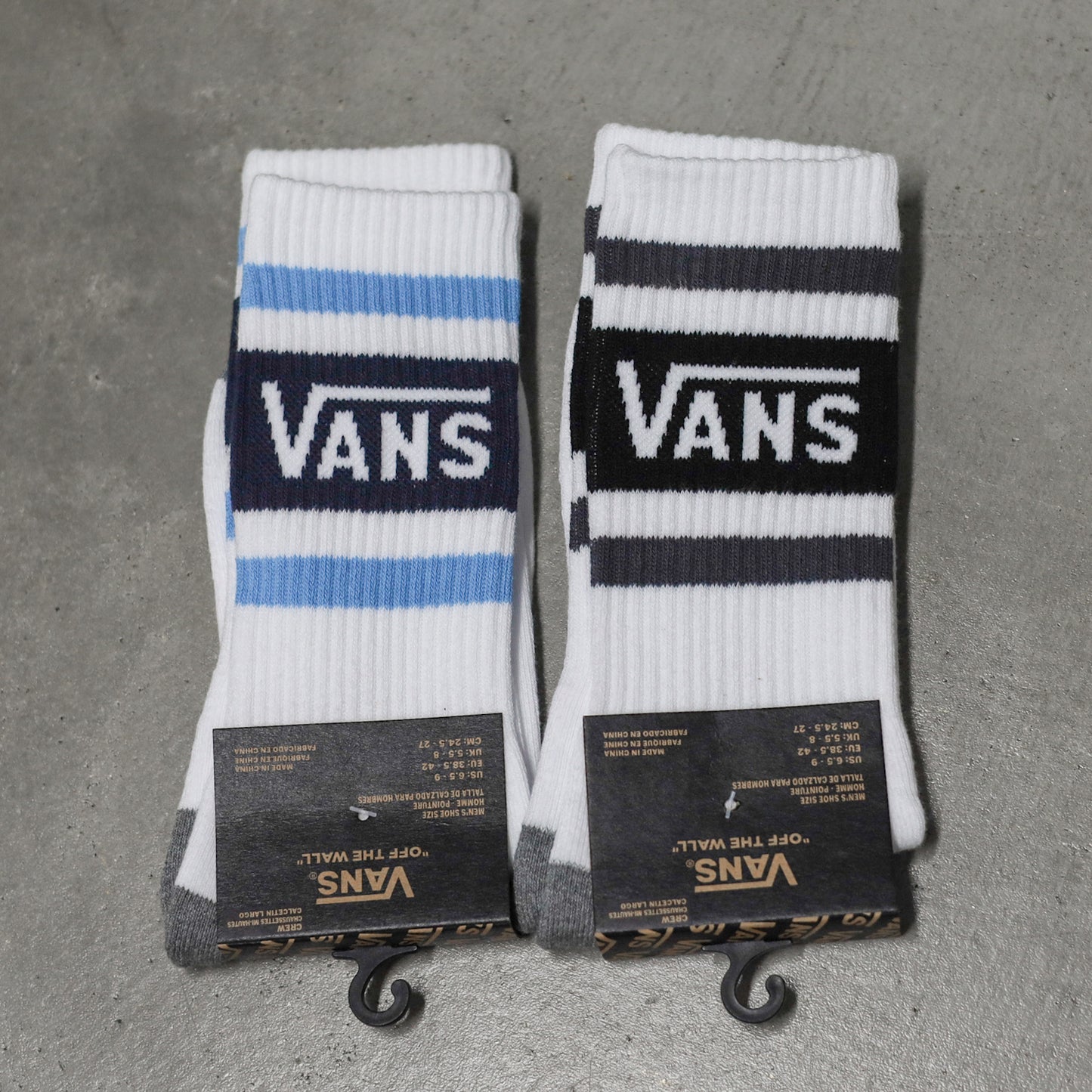 VANS / VANS DROP V CREW SOCKS (BLACK/ASPHALT)