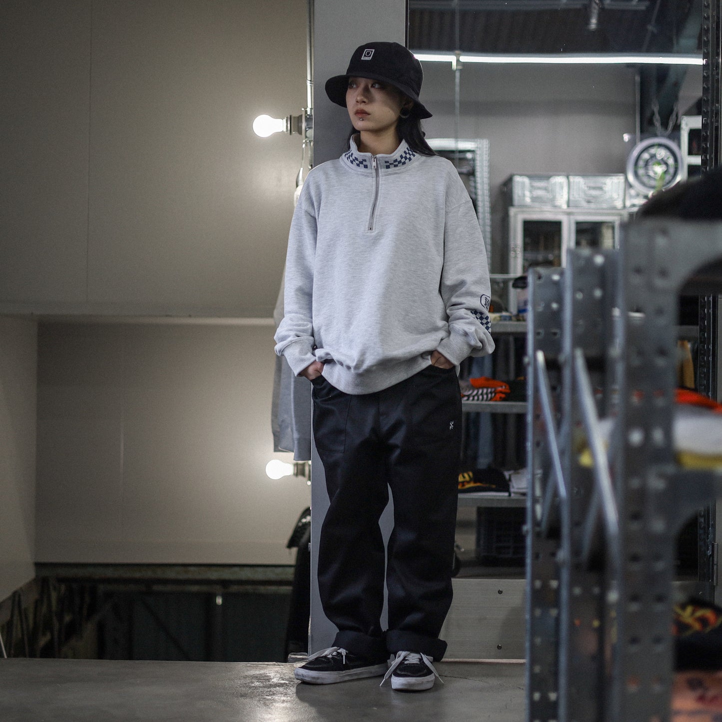 LZBN / HEXAGON & CHECKER HALF ZIP SWEAT (ASH)