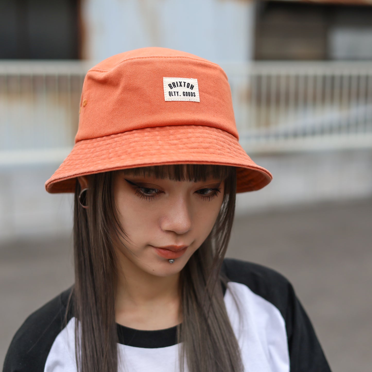 BRIXTON / WOODBURN PACKABLE BUCKET HAT (TERRACOTTA SOL WASH)