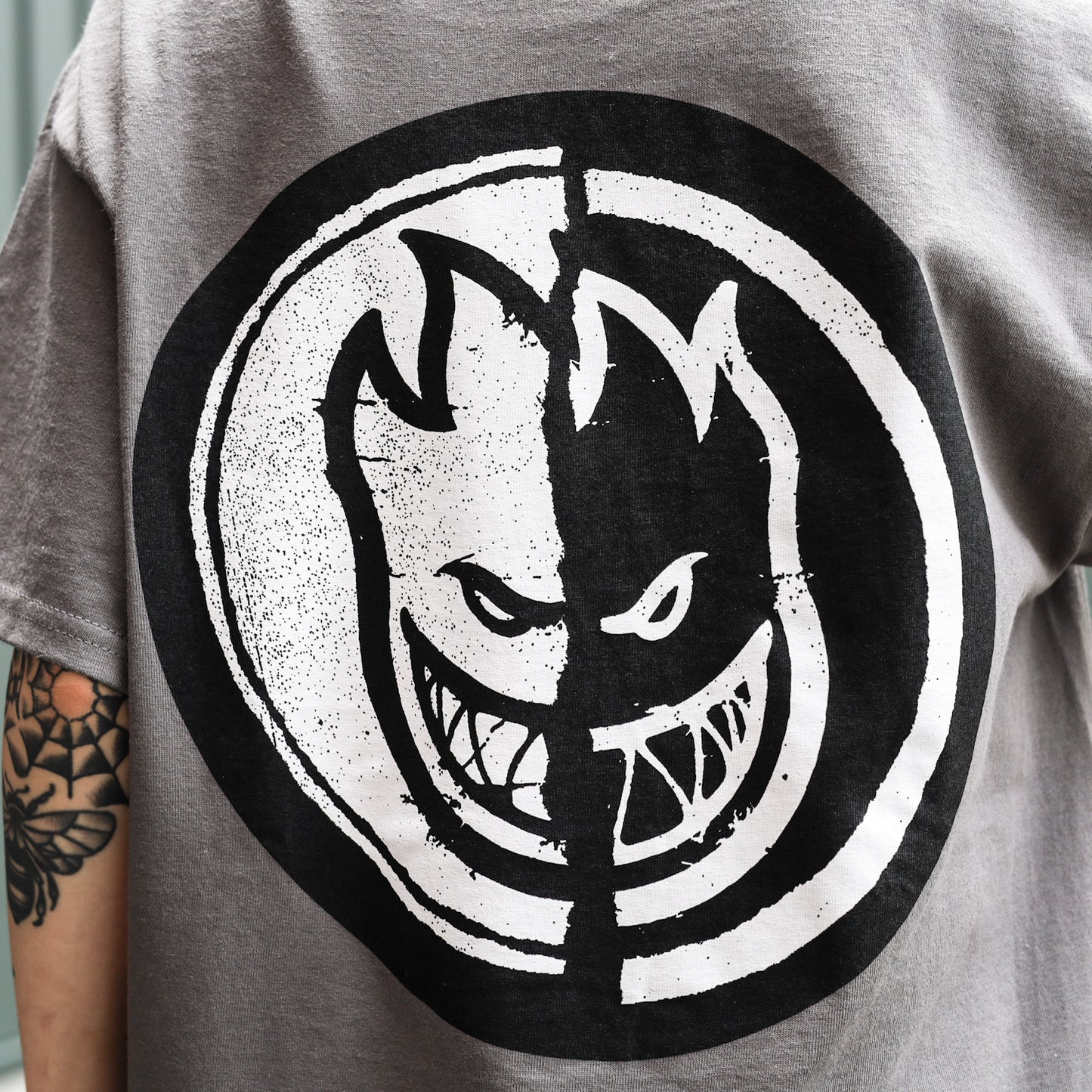 SPITFIRE / YIN YANG TEE (CHARCOAL)