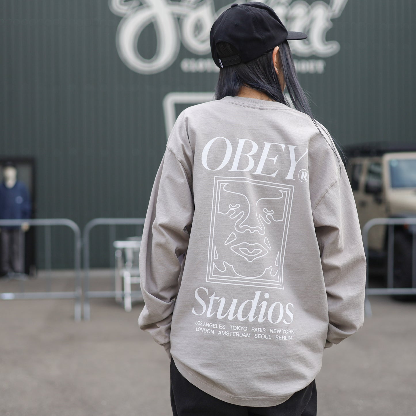 OBEY / OBEY STUDIOS ICON HEAVYWEIGHT L/S TEE (SILVER GREY)