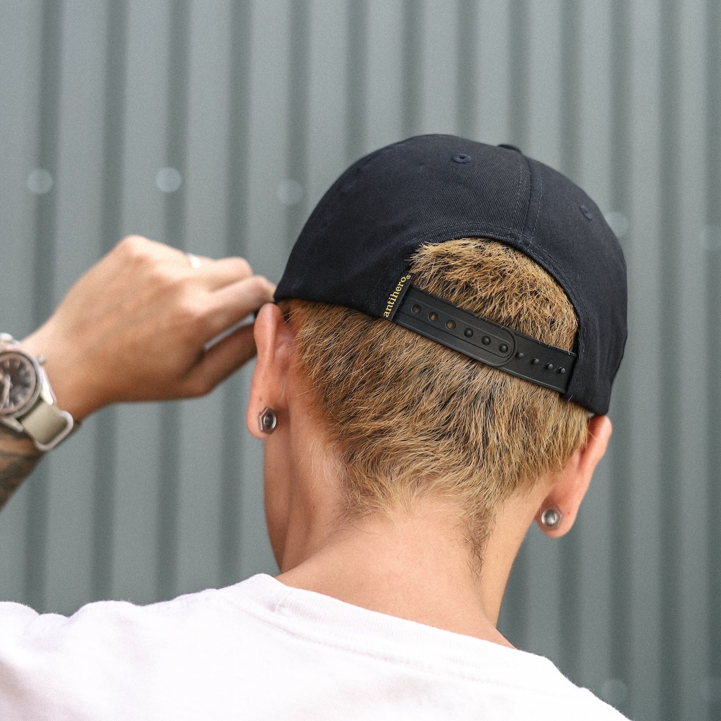 ANTIHERO / EAGLE ROUND SNAPBACK CAP (BLACK/CHARCOAL)