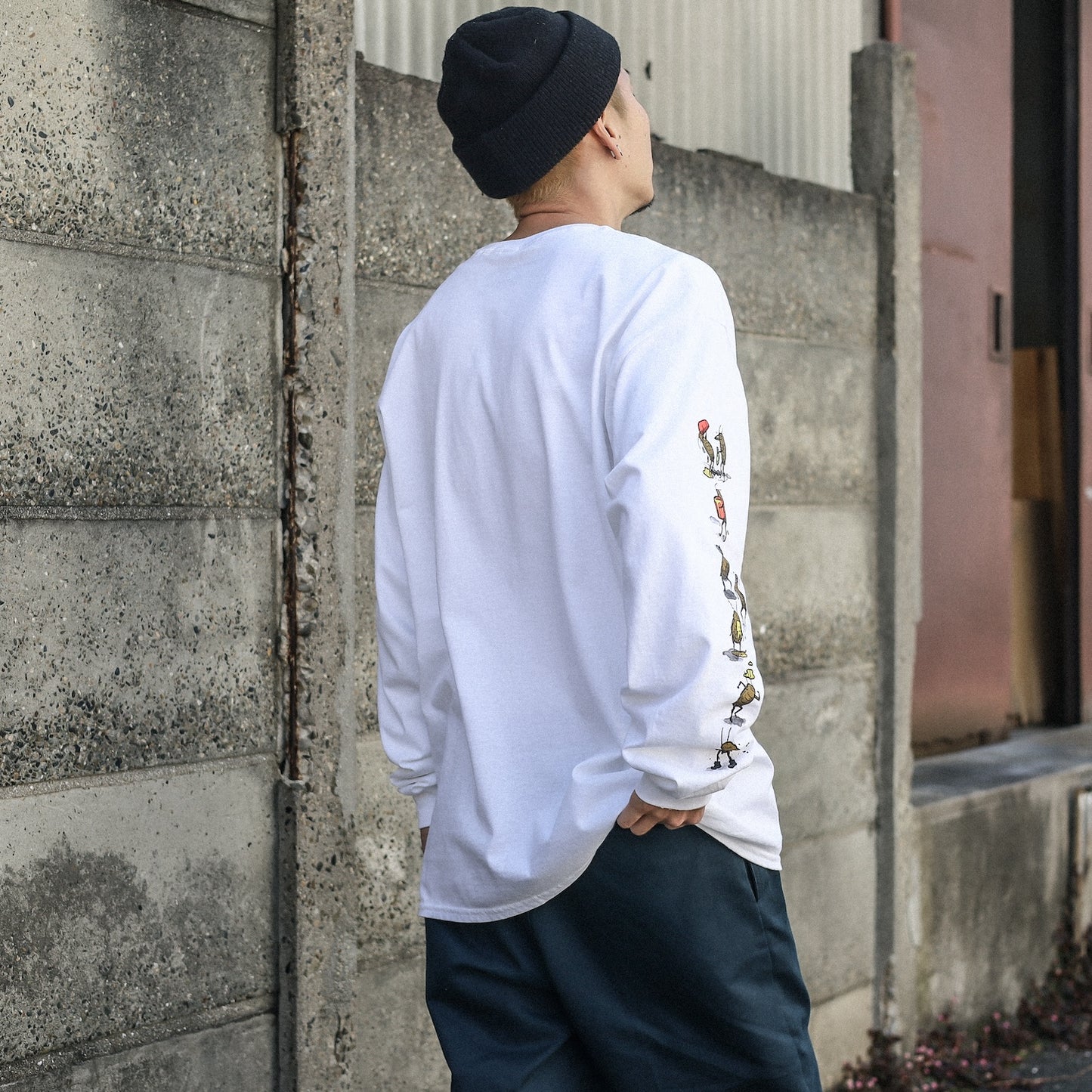 ANTIHERO / ROACHED OUT L/S TEE (WHITE/MULTI)