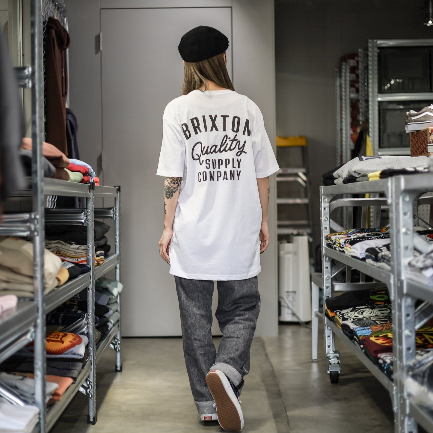 BRIXTON / HUBAL S/S TAILORED TEE (WHITE)