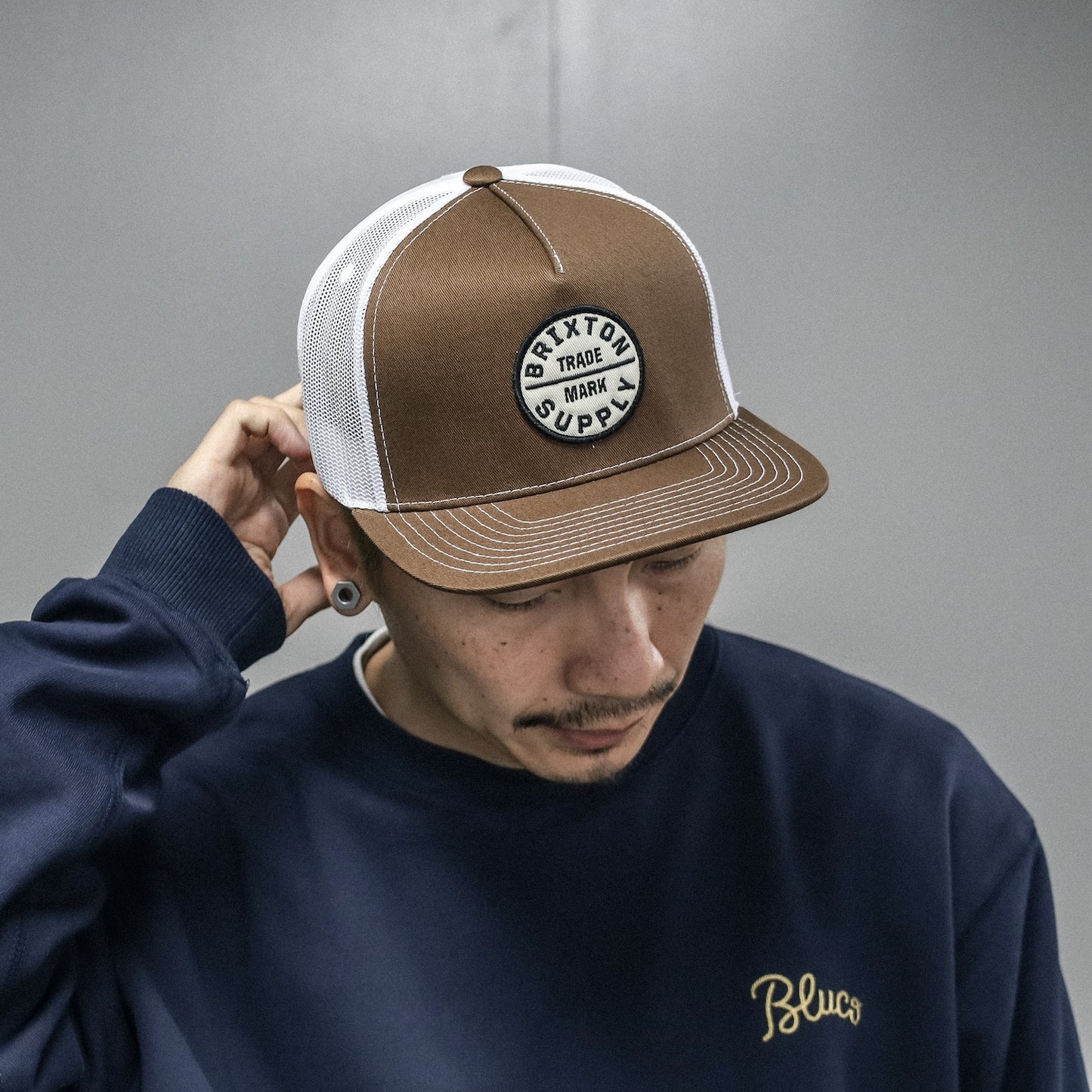 BRIXTON / OATH MP TRUCKER HAT (SEPIA/WHITE)