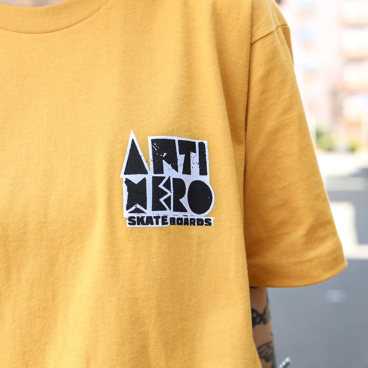 ANTIHERO / SLINGSHOT Ⅱ S/S TEE (GINGER)