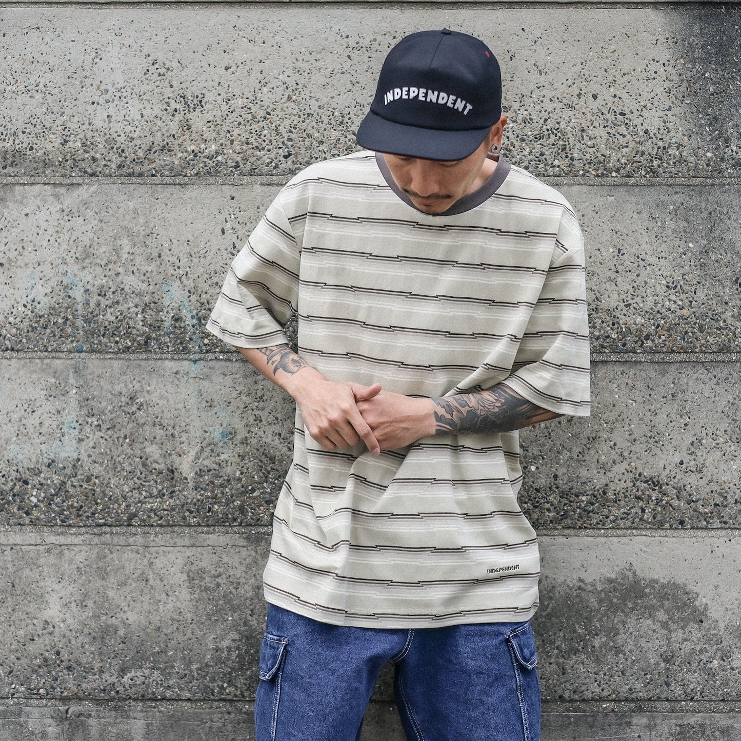INDEPENDENT / WIRED S/S RINGER TEE (SAND STRIPE)