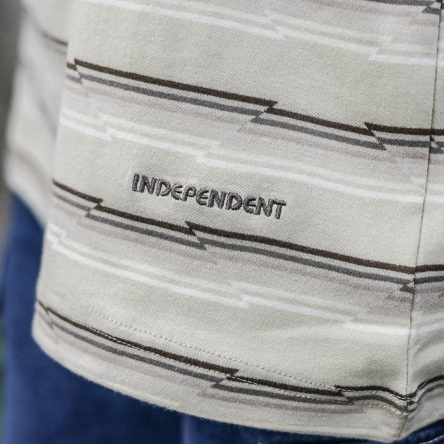 INDEPENDENT / WIRED S/S RINGER TEE (SAND STRIPE)