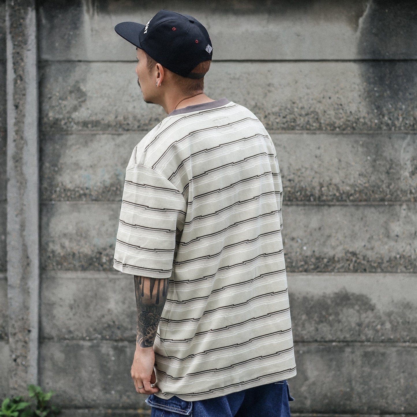 INDEPENDENT / WIRED S/S RINGER TEE (SAND STRIPE)