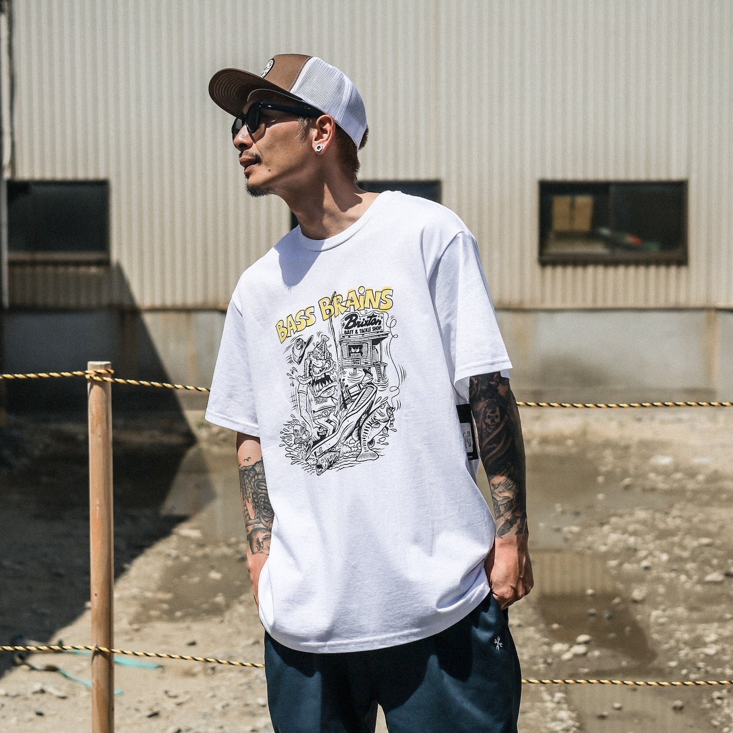 BRIXTON / BASS BRAINS MONSTER S/S STANDARD TEE (WHITE)