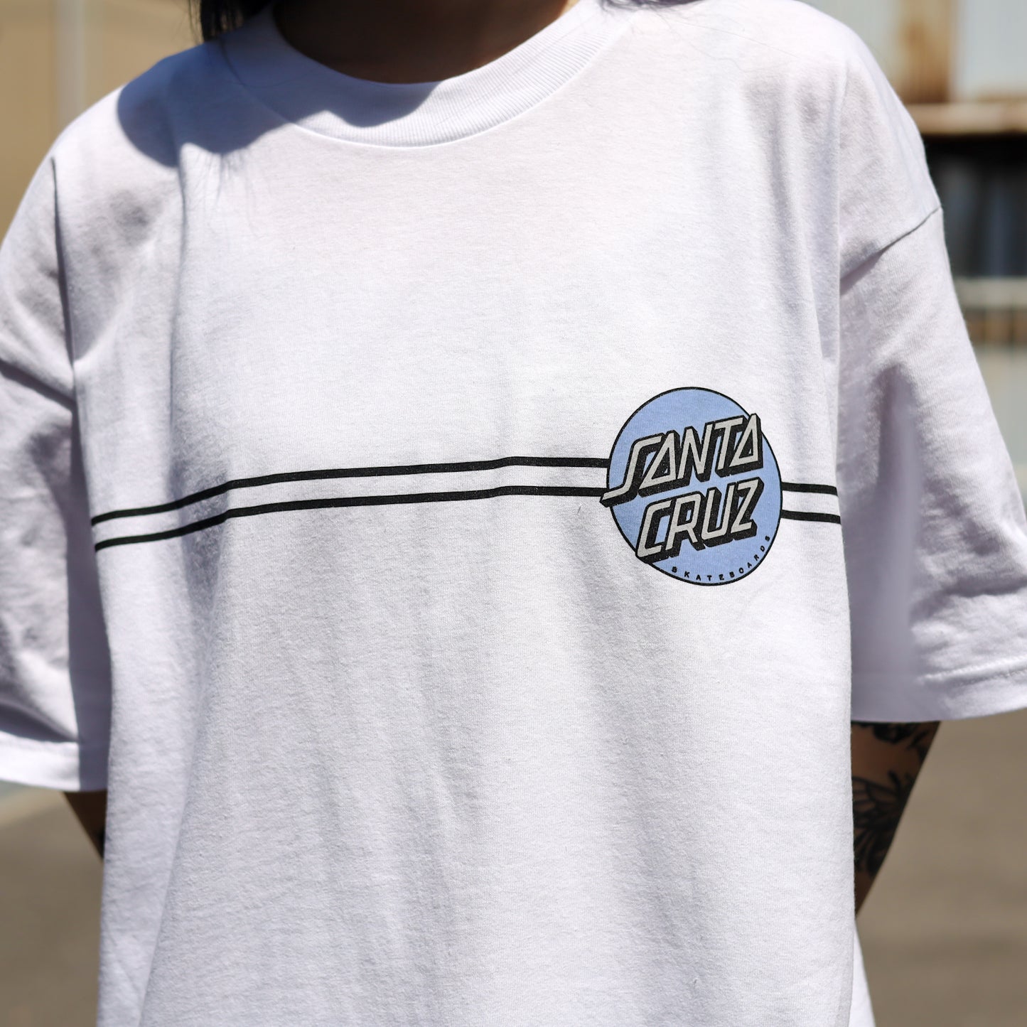 SANTA CRUZ / OTHER DOT S/S TEE UV REACTIVE (WHITE)