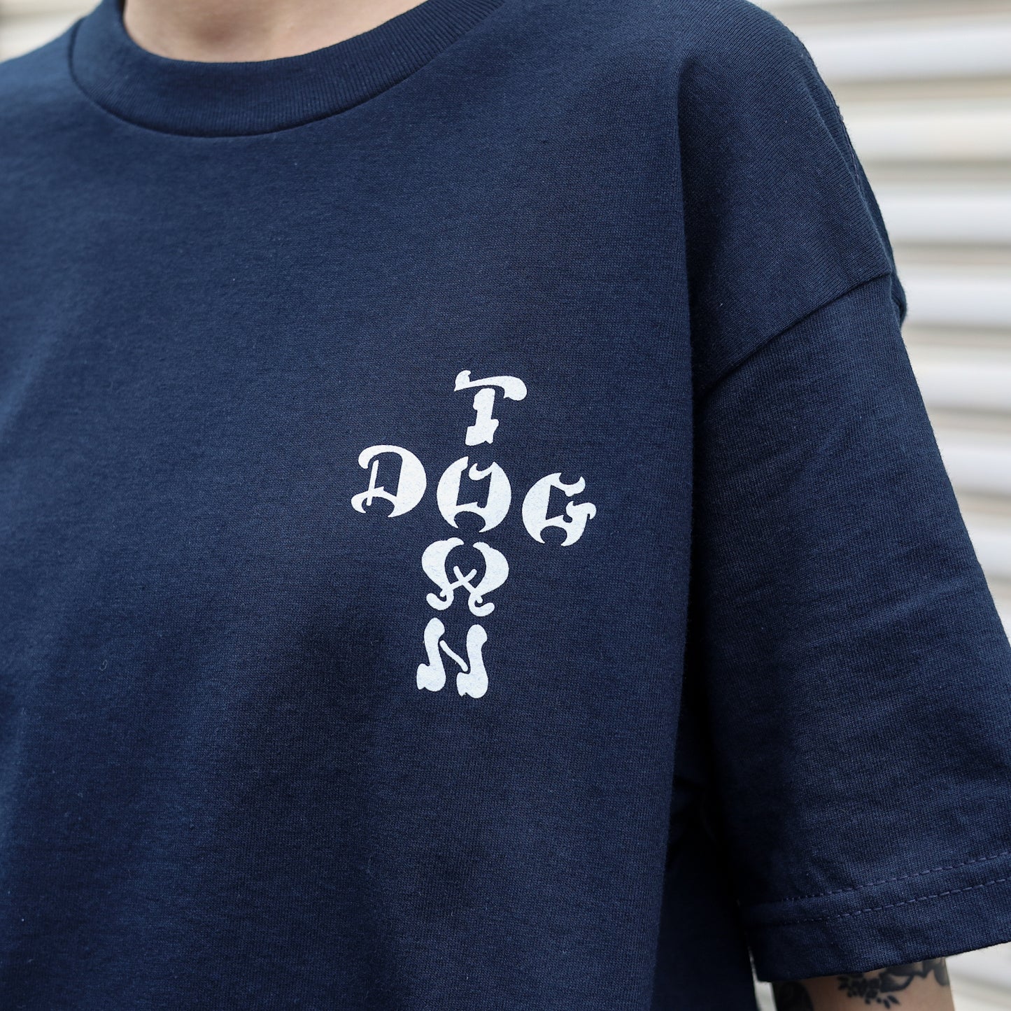 DOGTOWN / WINGS TEE (NAVY)