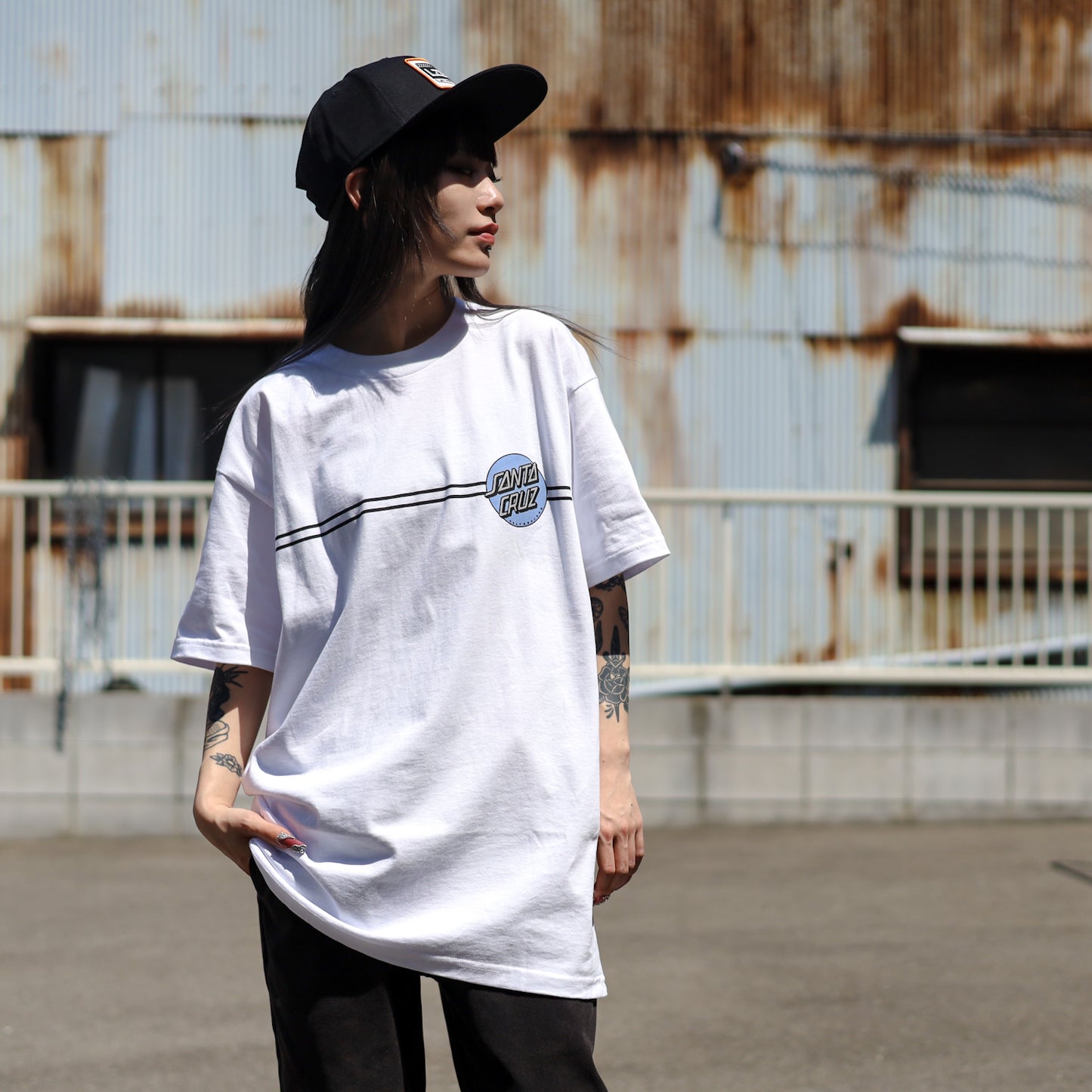 SANTA CRUZ / OTHER DOT S/S TEE UV REACTIVE (WHITE)