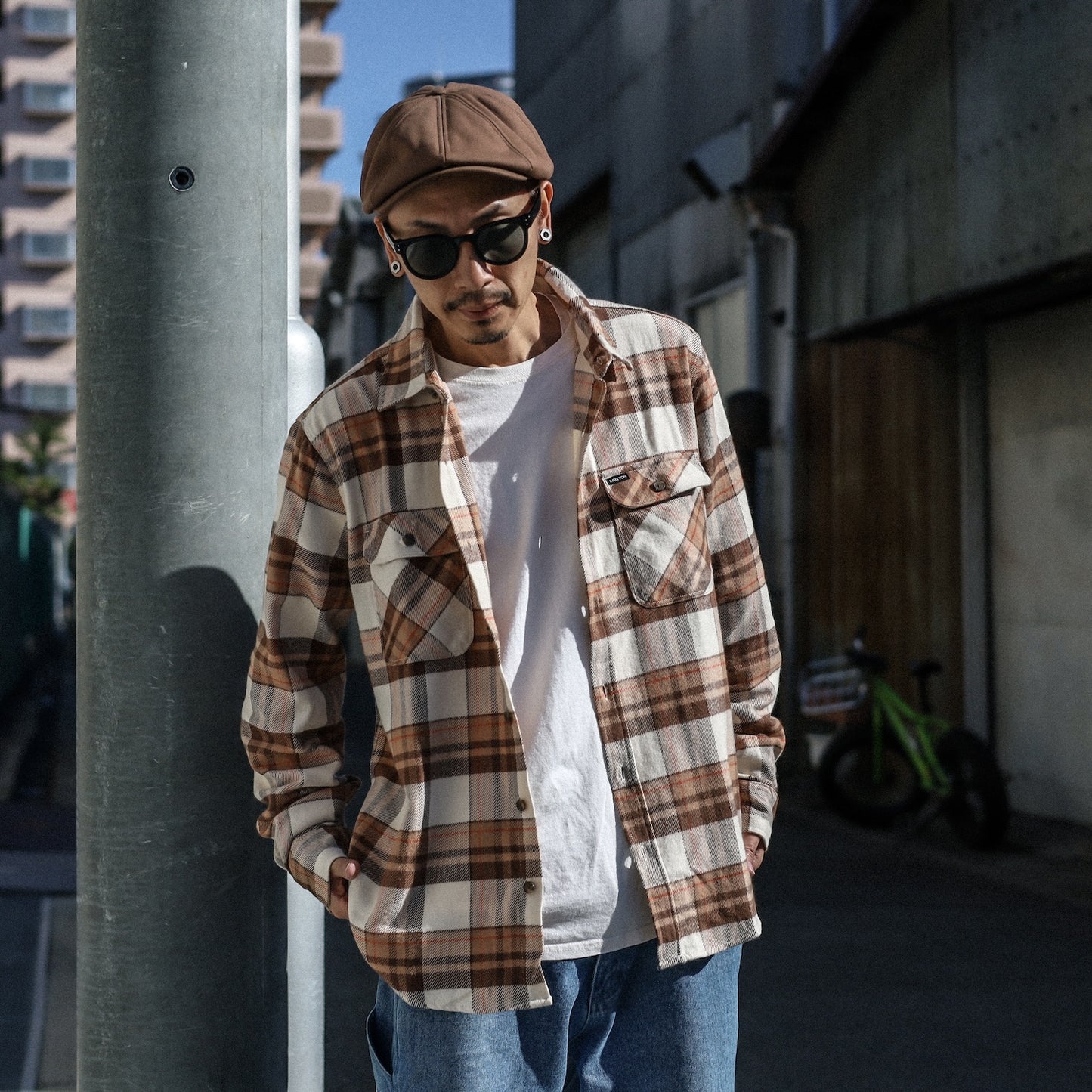 BRIXTON / BOWERY L/S FLANNEL (WHITECAP/PINECONE BROWN/BURRO)
