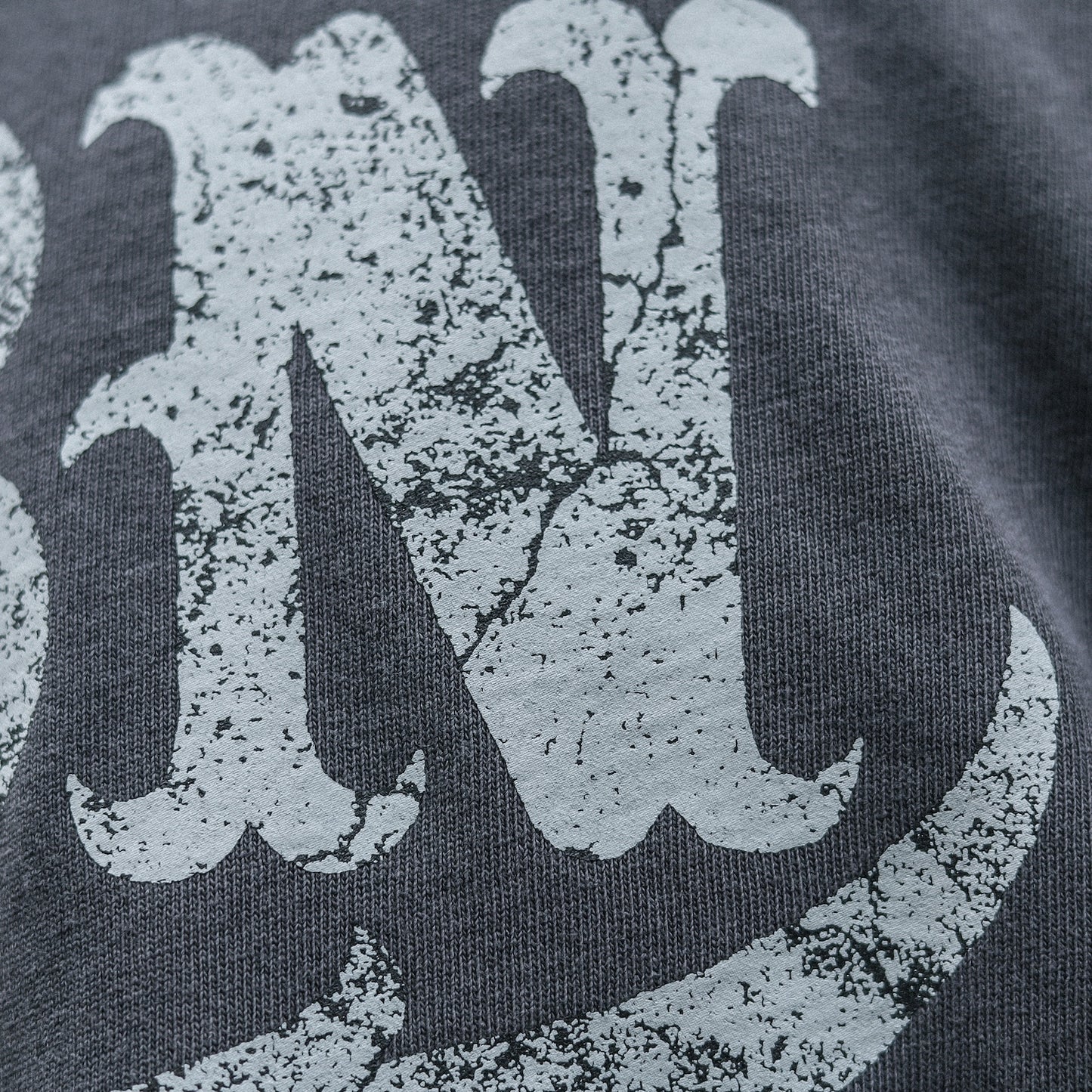 LZBN / STONE LZBN LOGO PIGMENT DYED TEE (BLACK)