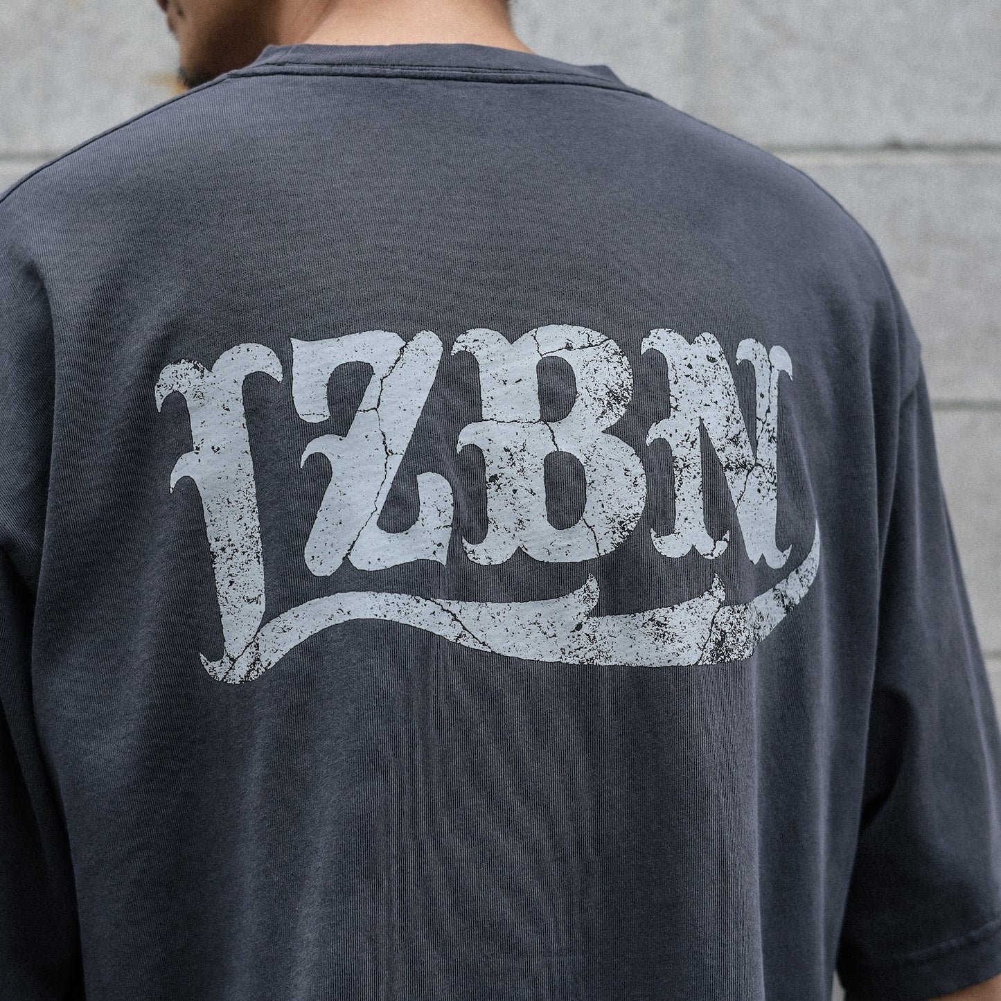 LZBN / STONE LZBN LOGO PIGMENT DYED TEE (BLACK)