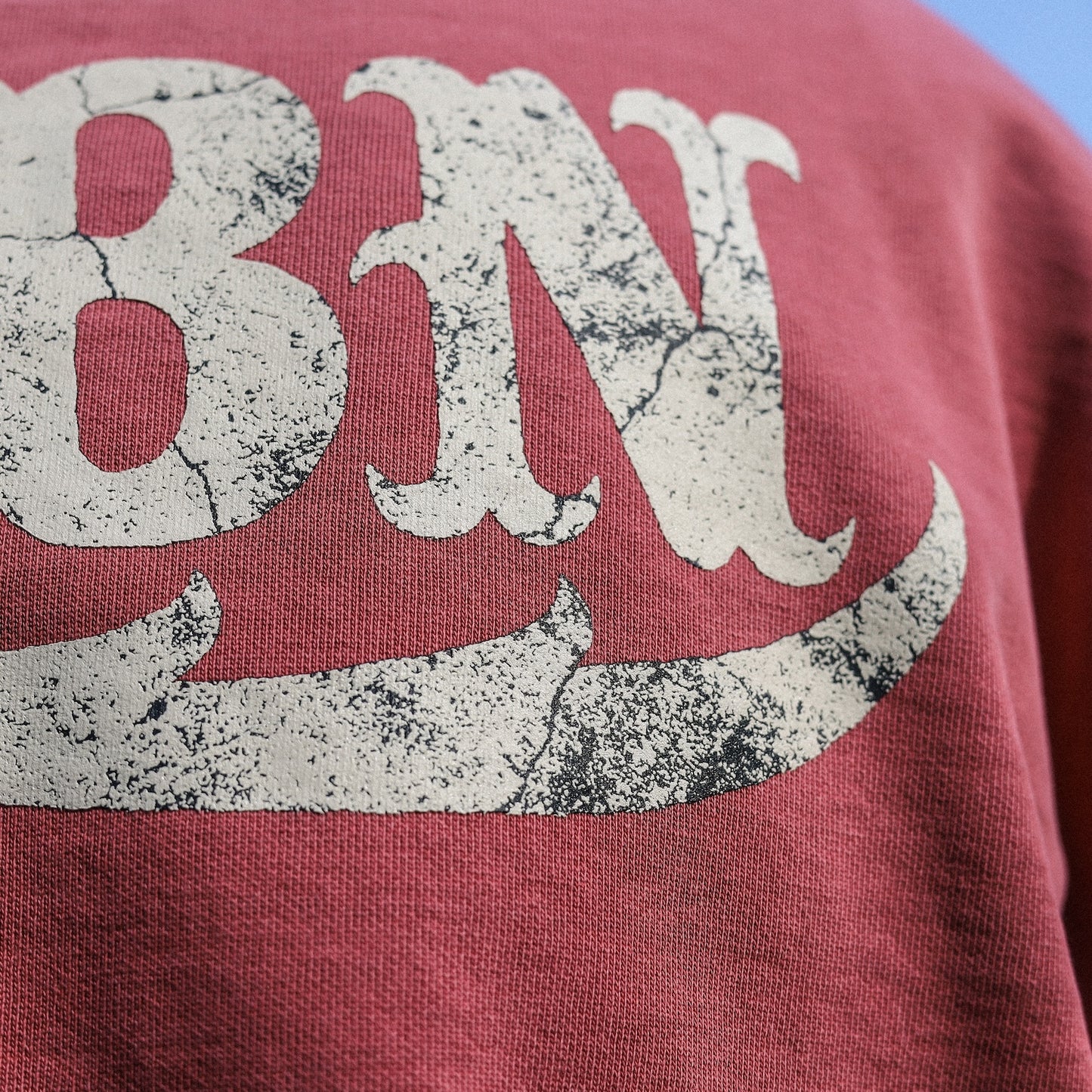 LZBN / STONE LZBN LOGO GARMENT DYED PULLOVER HOODIE (CRIMSON)
