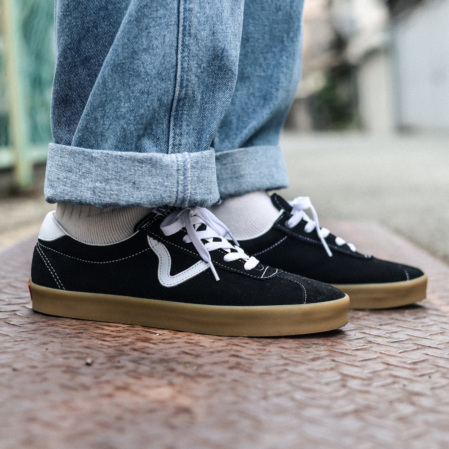 VANS / SPORT LOW (BLACK/GUM)