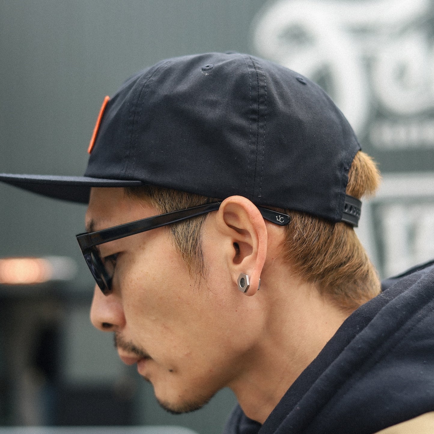 UNCROWD / HELLA-Ⅱ -PHOTOCHROMIC- (BLACK-P.GRAY)
