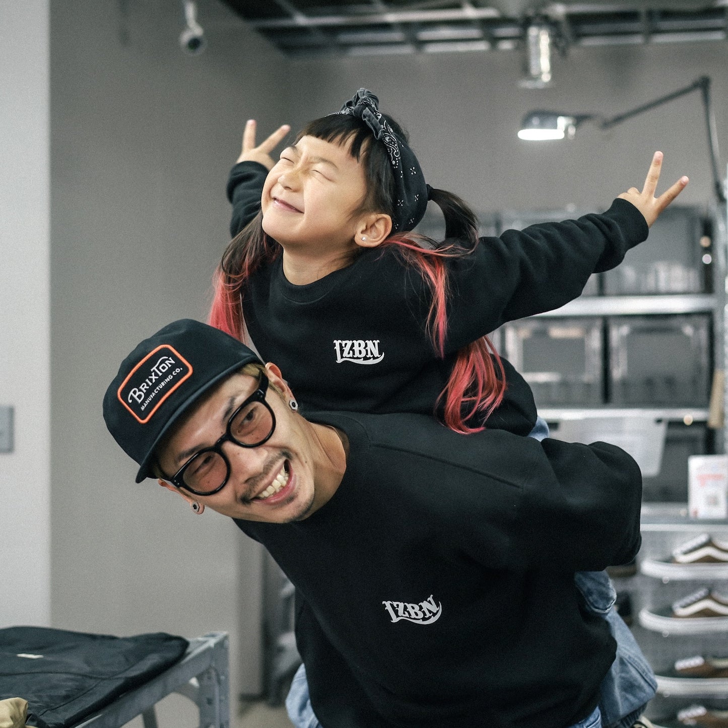 LZBN / KIDS LZBN LOGO CREWNECK SWEAT (BLACK)