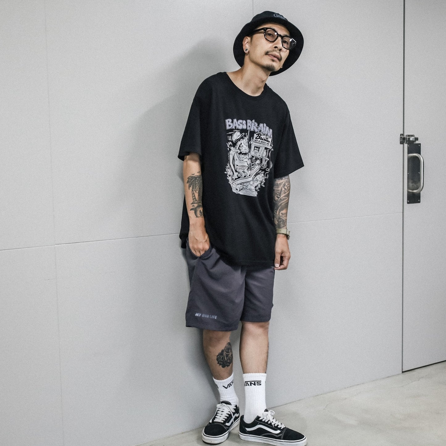 LZBN / OVAL LOGO II NYLON EASY SHORT (CHARCOAL)
