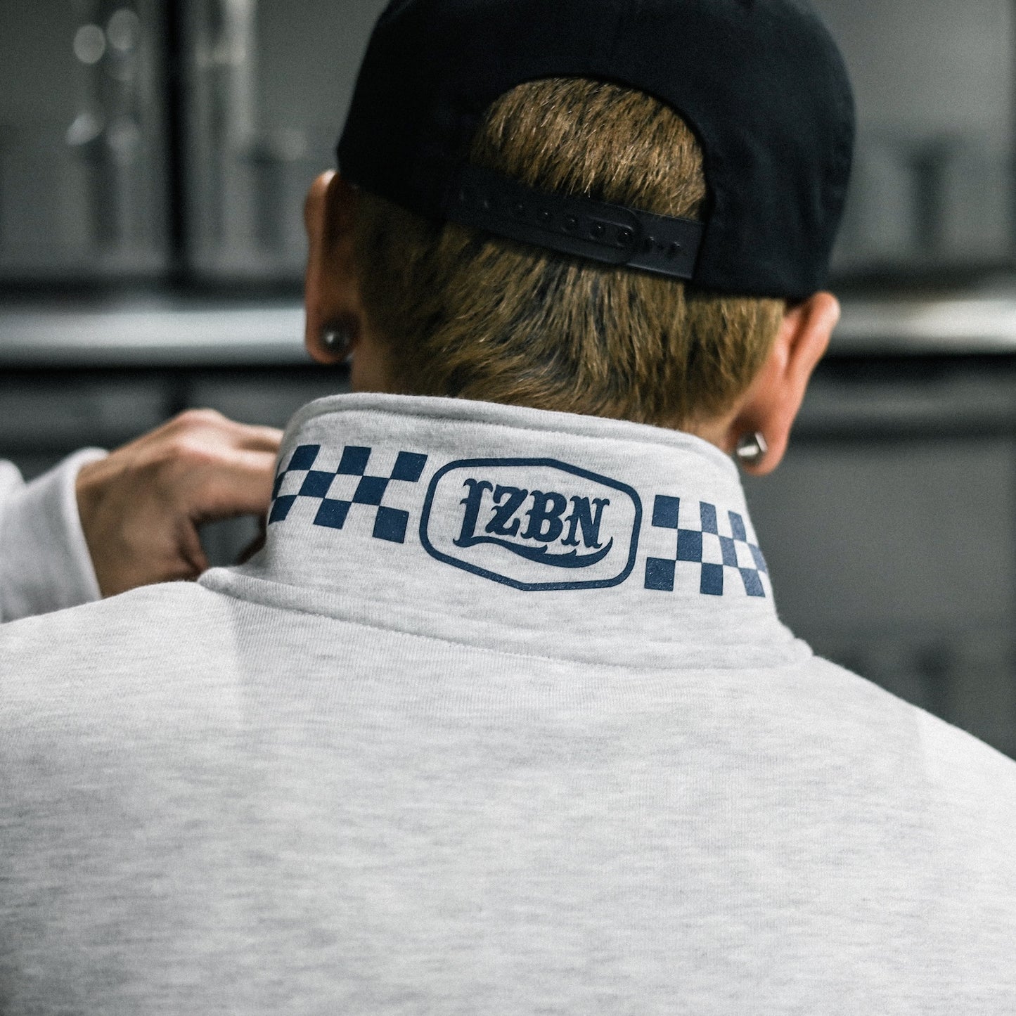 LZBN / HEXAGON & CHECKER HALF ZIP SWEAT (ASH)