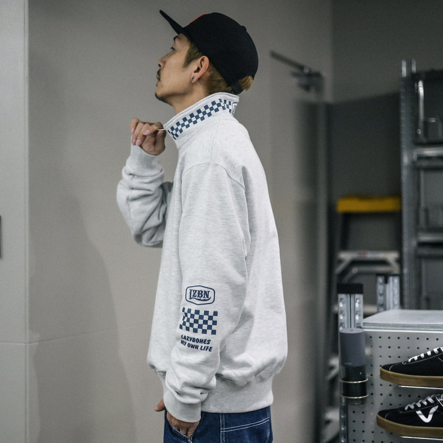 LZBN / HEXAGON & CHECKER HALF ZIP SWEAT (ASH)