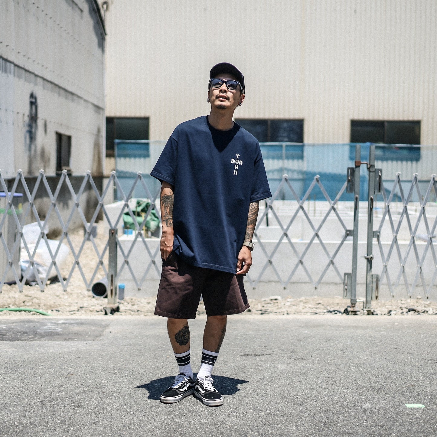 DOGTOWN / CROSS LOGO TEE (NAVY)