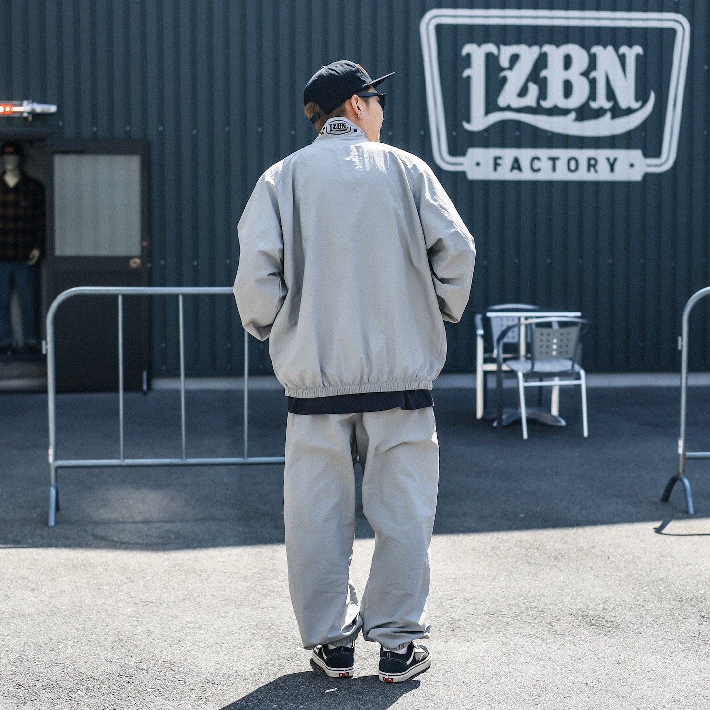 LZBN / HEXAGON & CHECKER NYLON JACKET (GREY)
