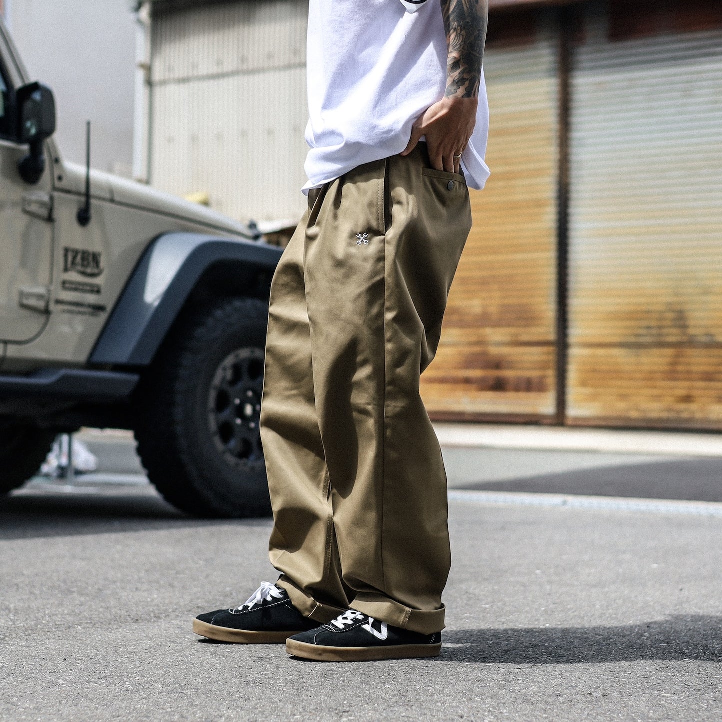 BLUCO / 2-TUCK WORK PANTS (KHAKI)