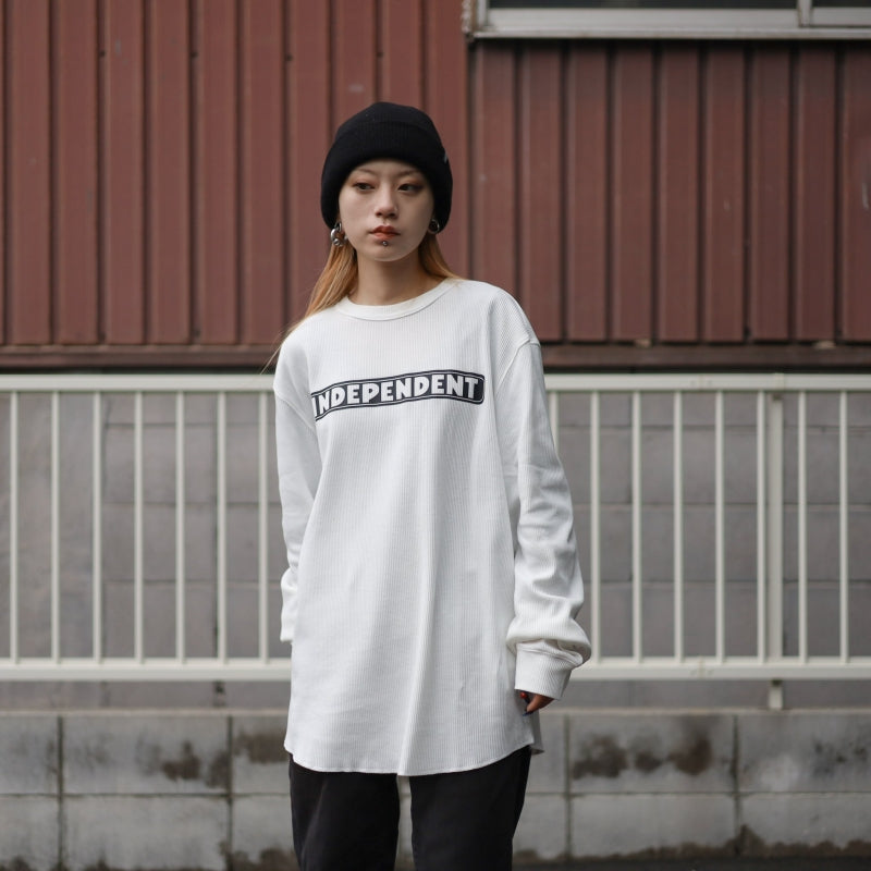 INDEPENDENT / BAR LOGO L/S THERMAL TEE (OFF WHITE)