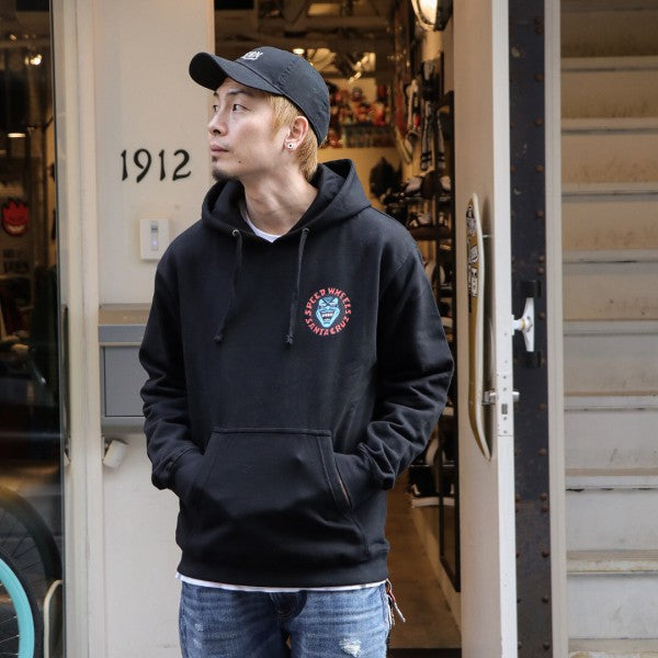 SANTA CRUZ / SCREAMING HAND PULLOVER HOODIE (BLACK)