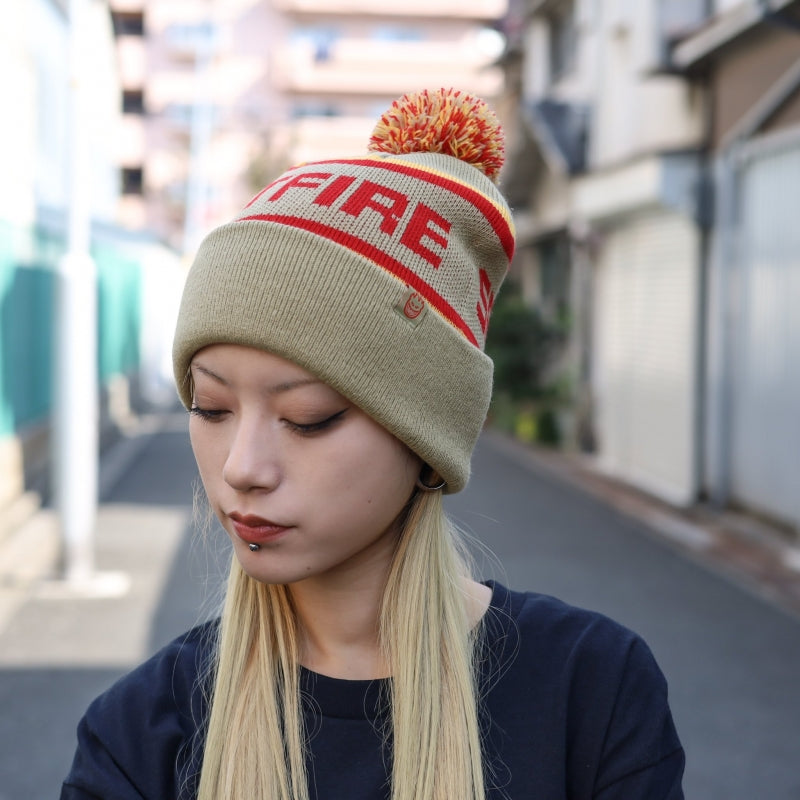 SPITFIRE / CLASSIC 87’ FILL POM BEANIE (TAN/GOLD/RED)