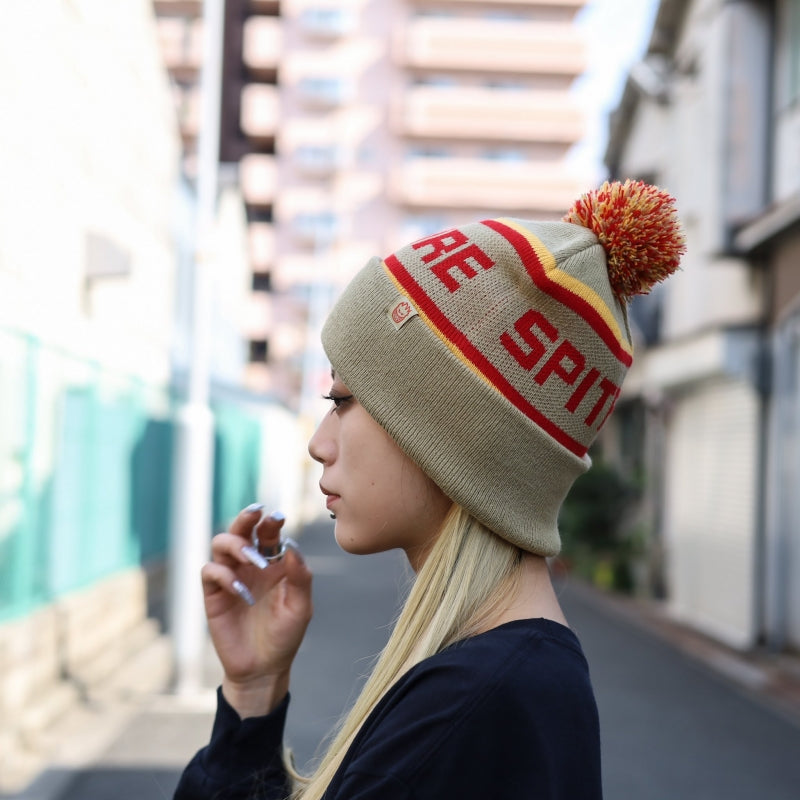 SPITFIRE / CLASSIC 87’ FILL POM BEANIE (TAN/GOLD/RED)