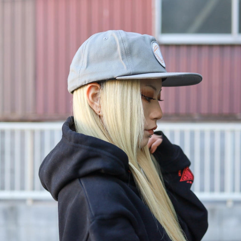 INDEPENDENT / BTG SUMMIT SNAPBACK CAP (GREY)