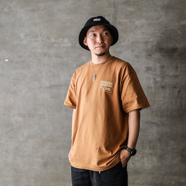 LZBN / ROLL IN ROCK EX II CHECKER PLATE TEE (CAMEL)