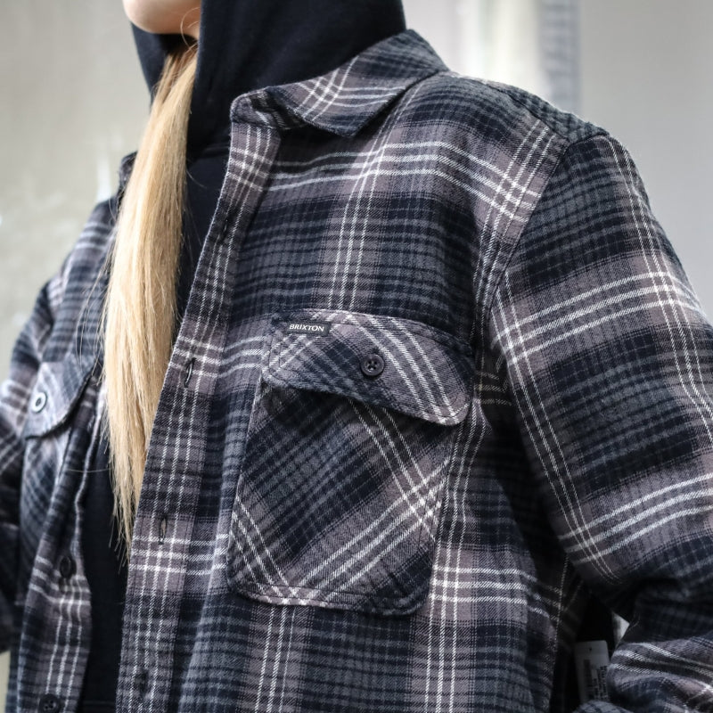 BRIXTON / BOWERY LW ULTRA FLANNEL SHIRT (CHARCOAL/BLACK)