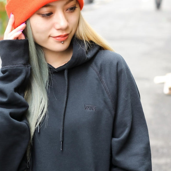 VANS / VERSA PULLOVER HOODIE (BLACK)