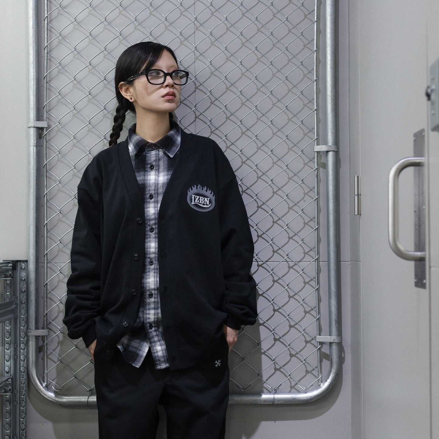 LZBN / FLAME OVAL LOGO JERSEY CARDIGAN (BLACK)