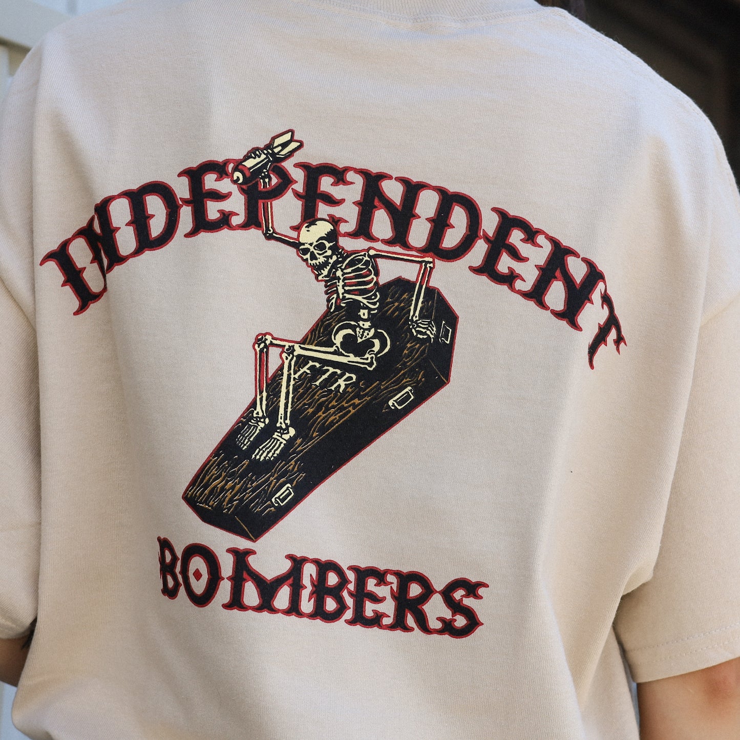 INDEPENDENT / BOMBERS S/S TEE (SAND)