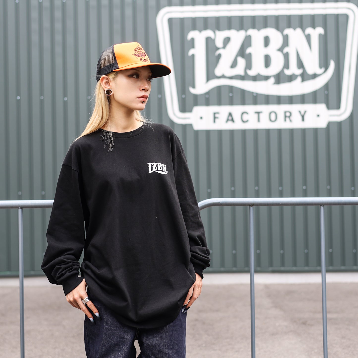 LZBN / LZBN LOGO L/S TEE (BLACK)