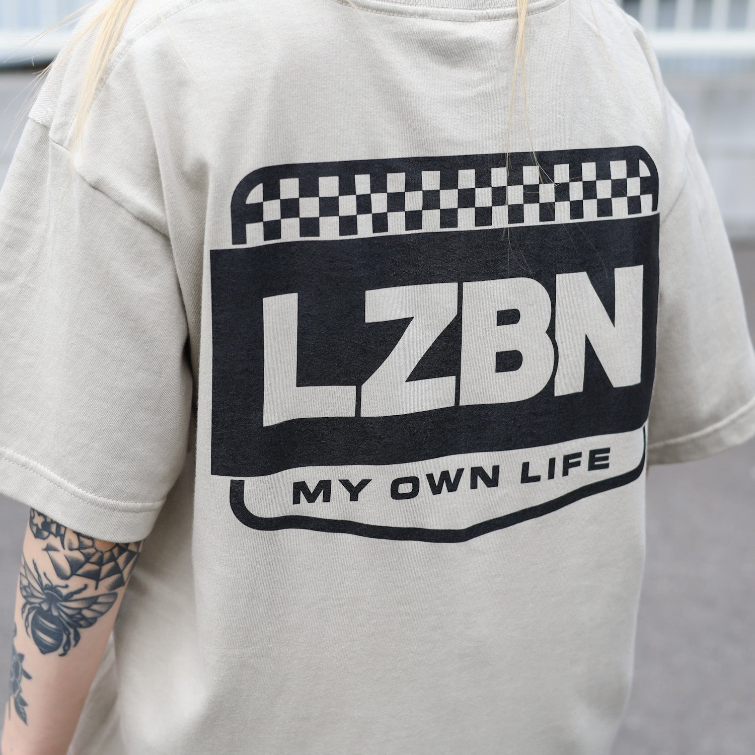 lzbn t シャツ