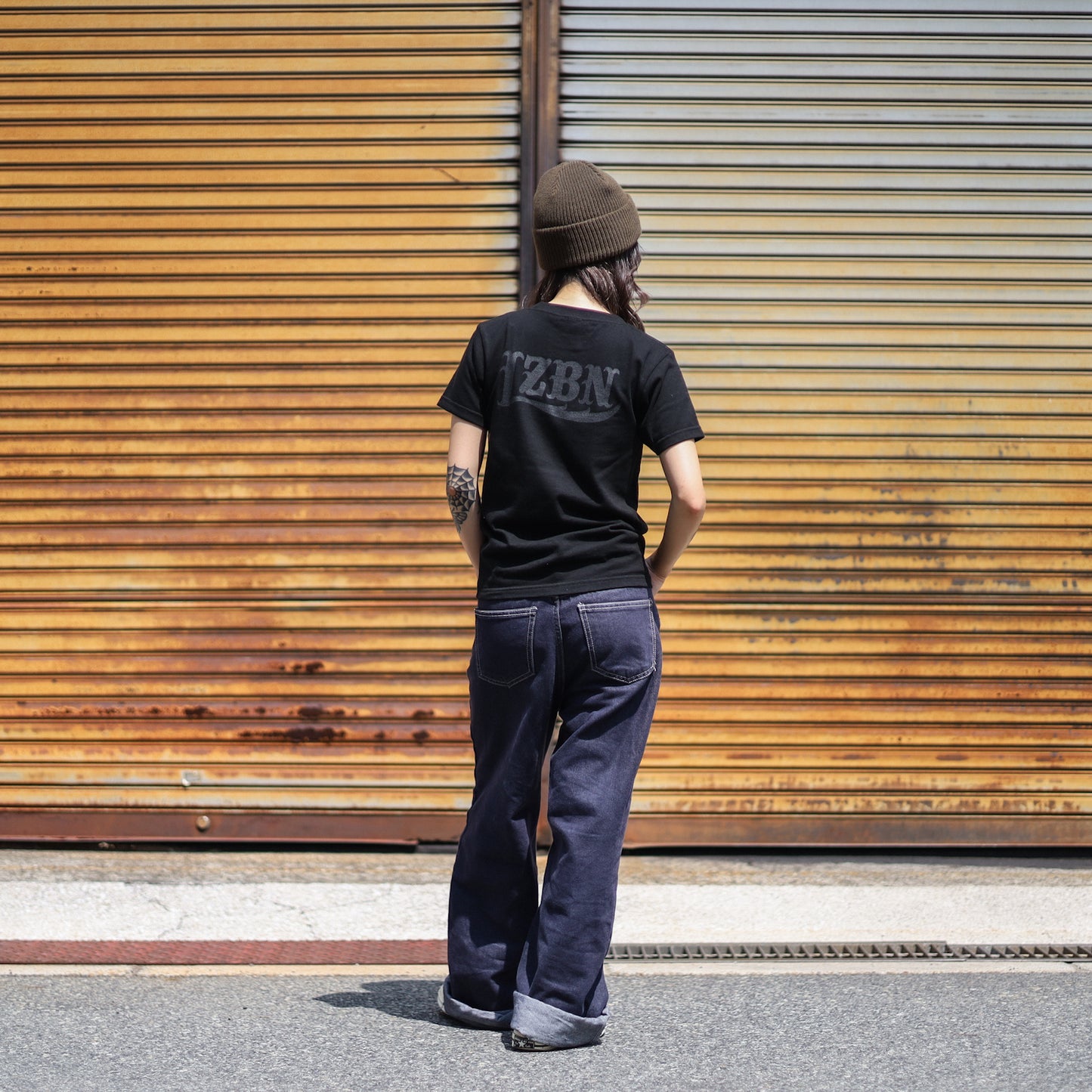LZBN / KIDS LZBN LOGO TEE (ALL BLACK)