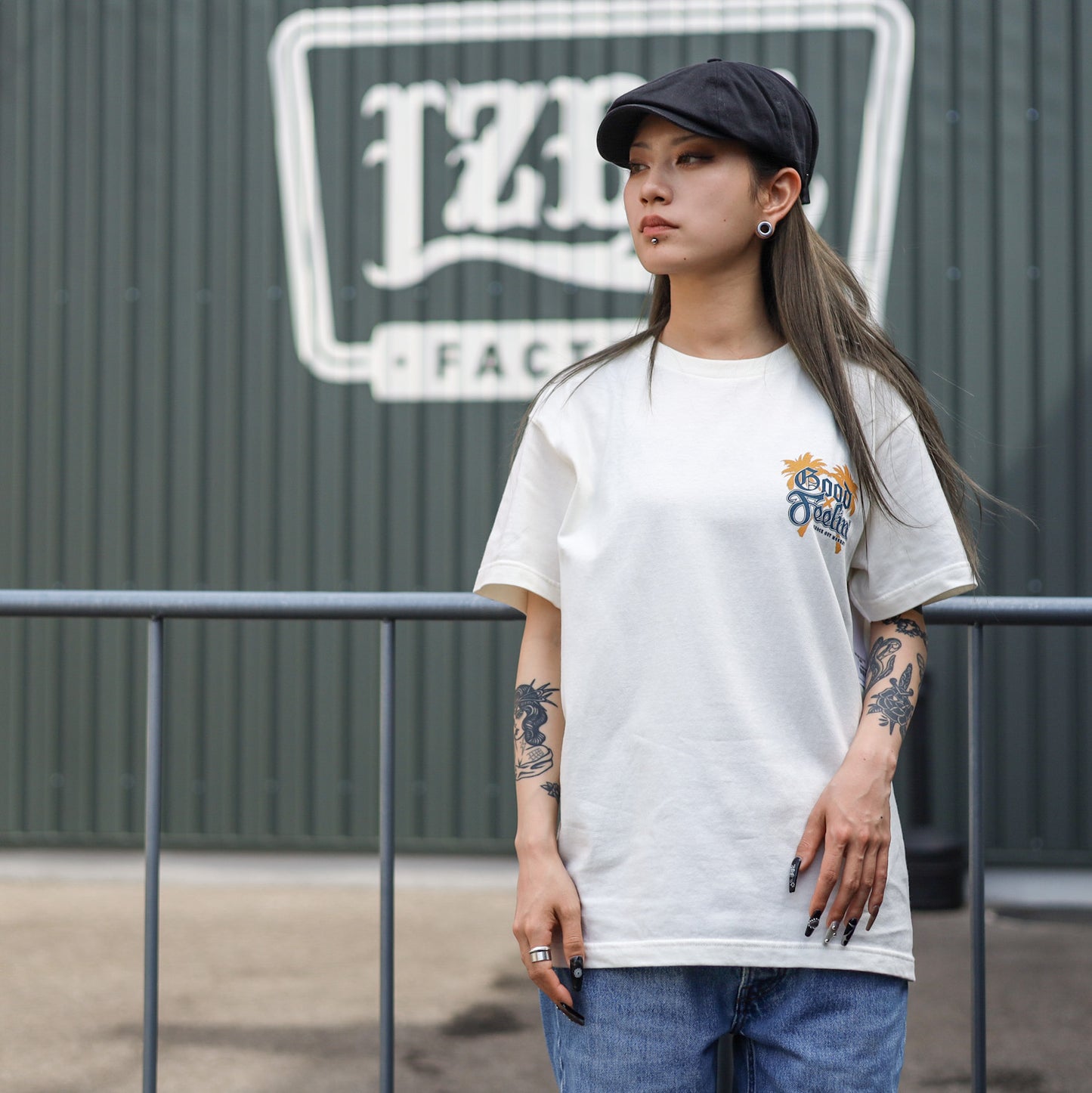 KOM×LZBN / GF S/S TEE (IVORY)